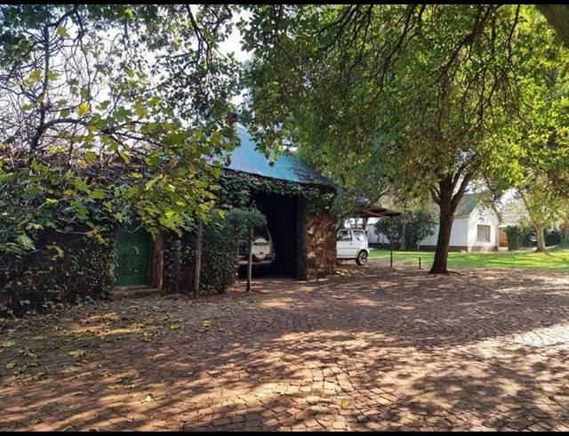 FARM FOR SALE IN ELANDSFONTEIN AH